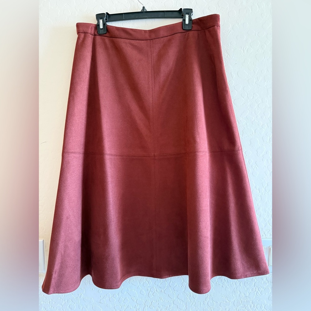 Preston & York, size 16, faux suede burgundy skirt